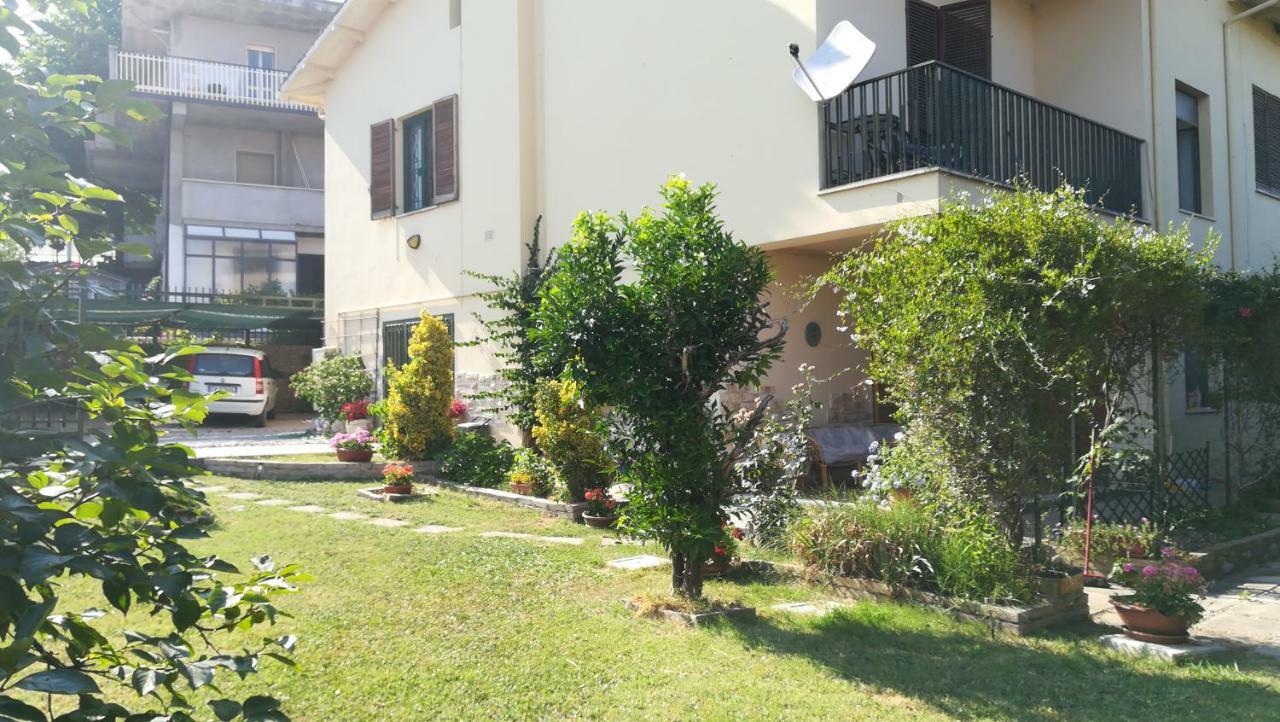Il Giardino Bed & Breakfast Penne Ngoại thất bức ảnh
